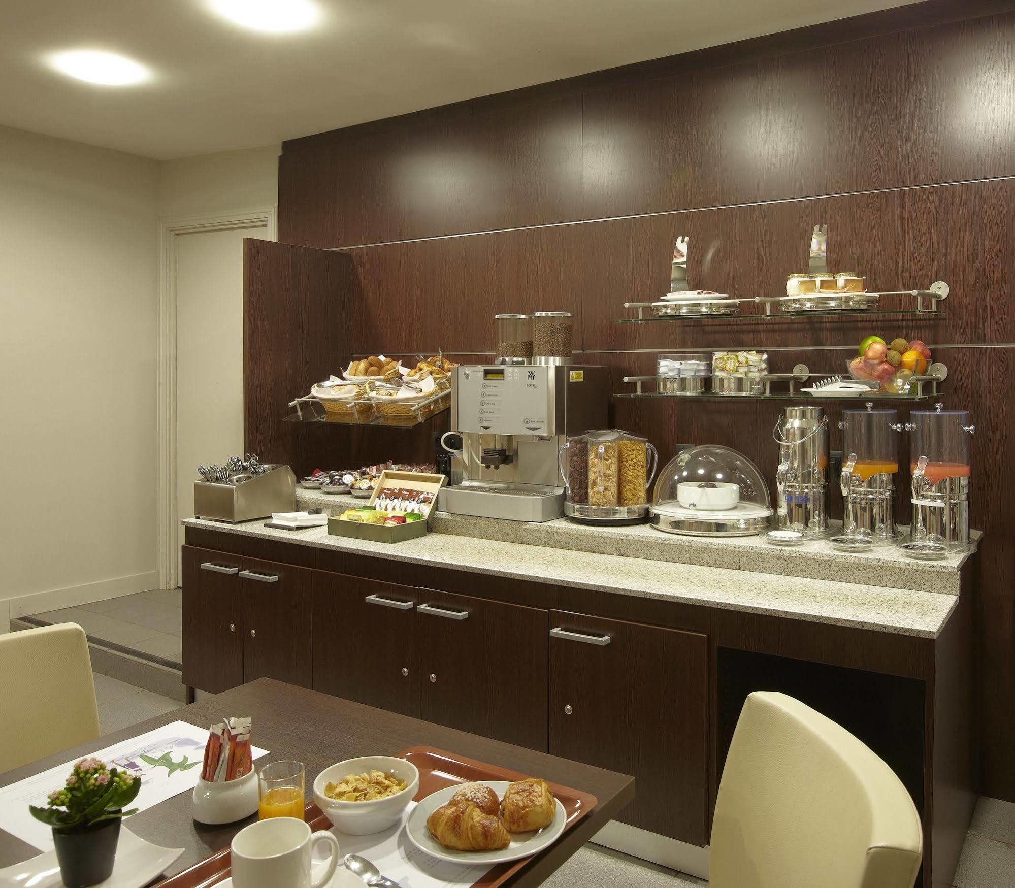 Appart hôtel Citadines République 3*